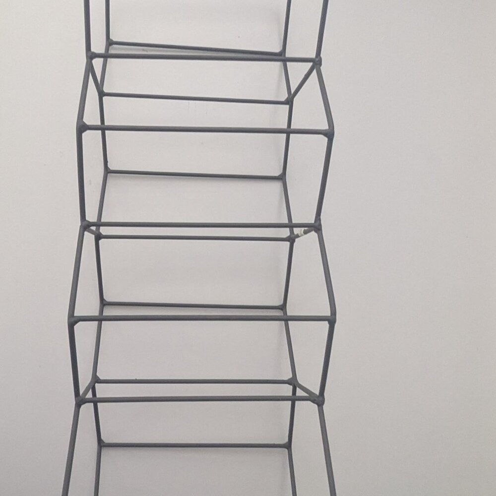 Wine Rack - 4 Slot Wire Hexagonal - Picture 2 of 2